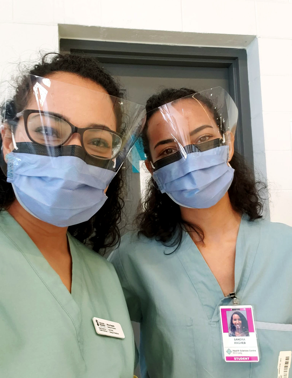 Medical students Mirna Ragheb (first year) and Sandra Ragheb (second year) 