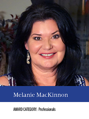 Melanie MacKinnon headshot.