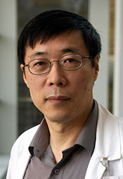 Portrait of Dr. Gary Shen.
