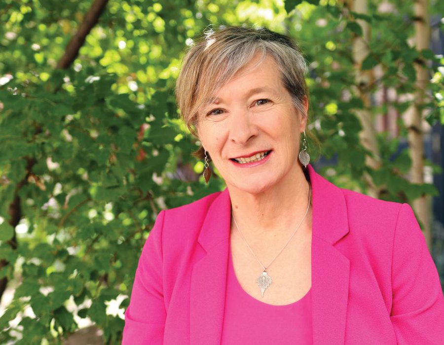 Portrait of Dr. Josée Lavoie.